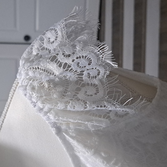 ALLANDWELL Women's Elegant Floral Lace VNeck Short Sleeve Knee-length Dress NWT - Picture 10 of 10